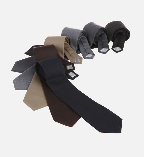 무지2 Tie