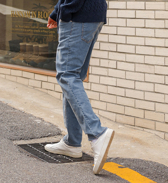 (M-6XL)<BR>디오누 Hidden banding Tapered denim pants <br><font color="#098a09"><B>Select length (Basic,Long+10cm)</B></font><BR><B><FONT COLOR="#ff4800">[Additional discount]</FONT></B>