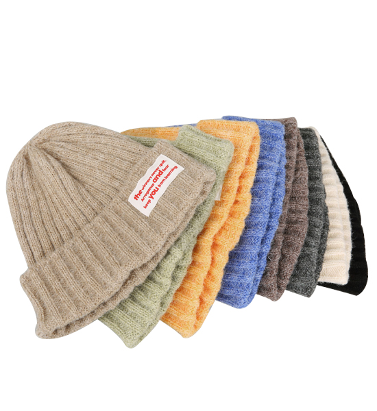 알파라벨 Wool beanie