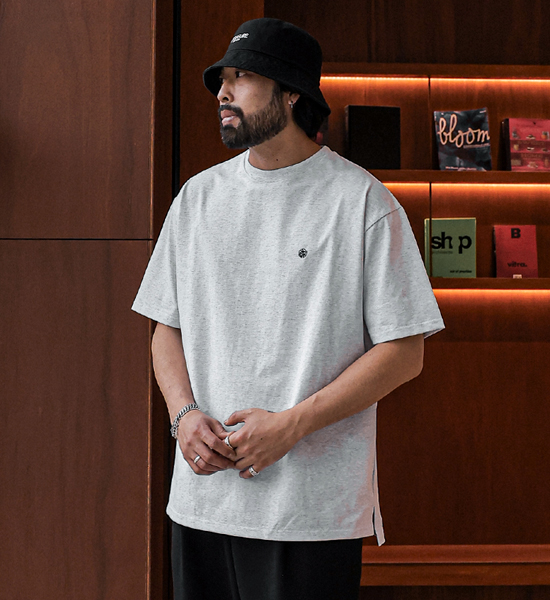 (L-5XL)<br>소사비노 Incision embroidered short-sleeved shirt <br><font color="#098a09"><B>Select length (Basic,Long+6cm)</B></font>