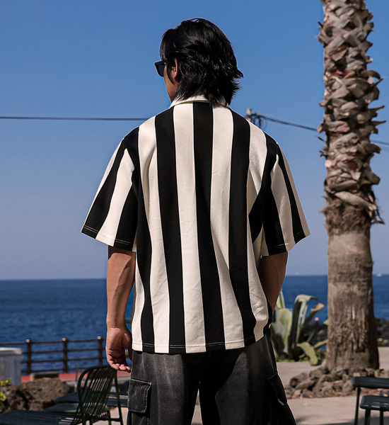 (L-5XL)<br>피번 Stripe short-sleeved collar T-shirt 601