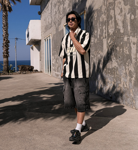 (L-5XL)<br>피번 Stripe short-sleeved collar T-shirt 601
