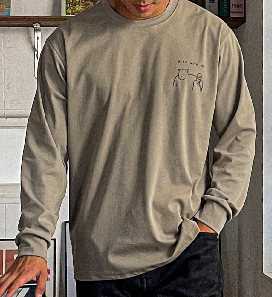 (XL-5XL)<br>푸라미야 a long-sleeved t-shirt