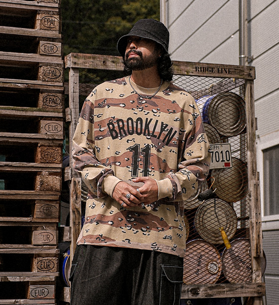 (L-5XL)<BR>카모일 a long-sleeved t-shirt
