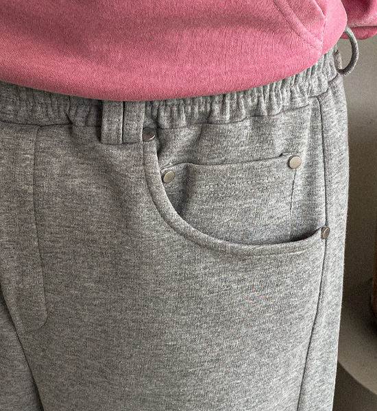 토나리코 Semi-wide fit banding pants