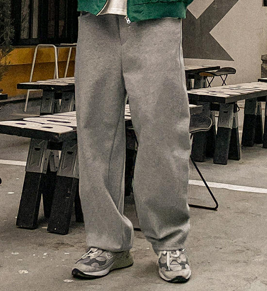 토나리코 Semi-wide fit banding pants
