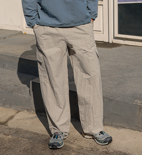 (M-4XL)<BR>도로니코 Semi-wide fit nylon cargo-banding pants
