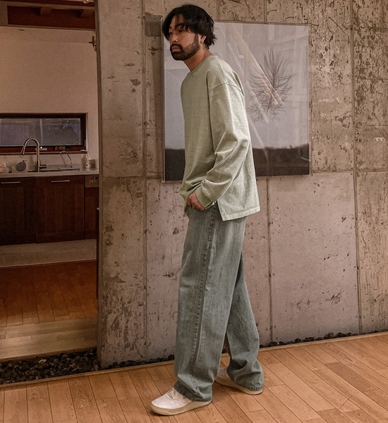 그라니타 Semi-wide fit denim pants