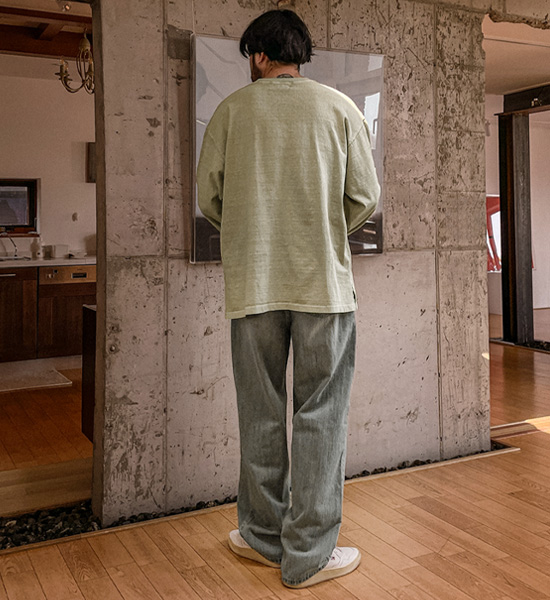그라니타 Semi-wide fit denim pants