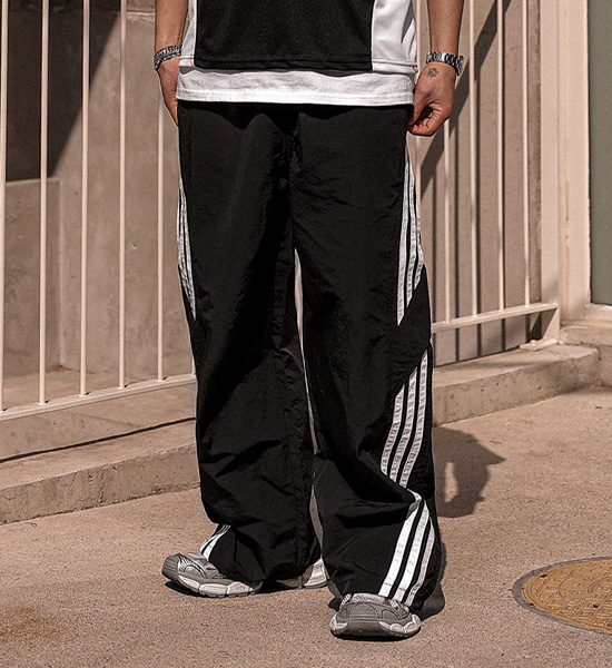 로플레 wide fit nylon banding pants