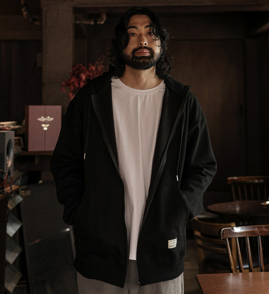 (L-5XL)<BR>플렌티 Napping hood zip-up