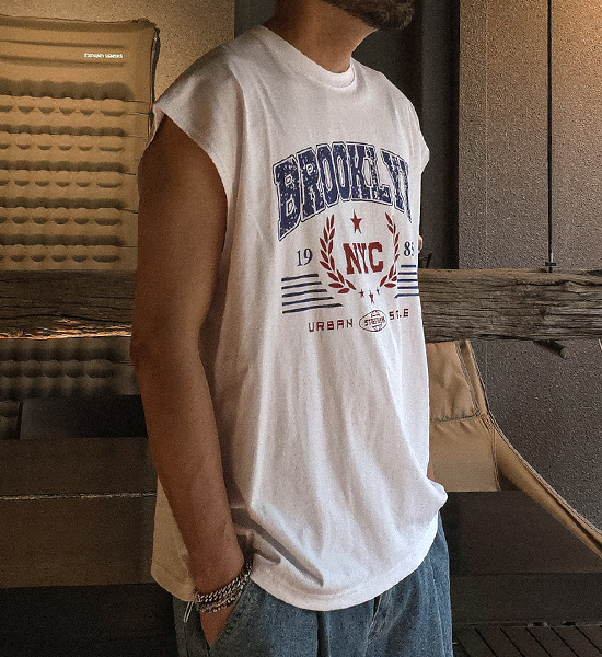 브라티카 Sleeveless shirts