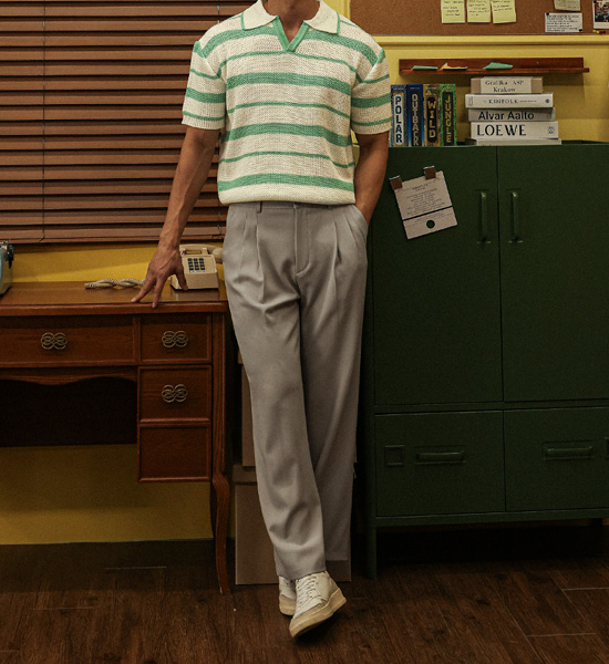 타우키 stripe short-sleeved collar knitwear