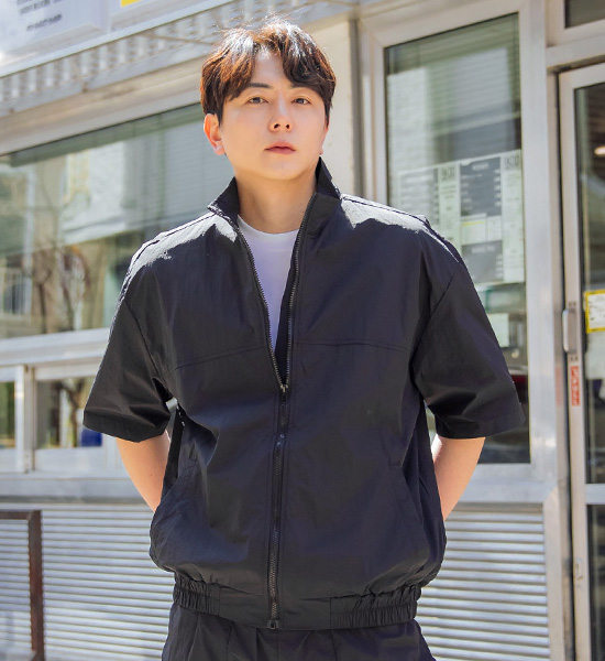 (L-6XL)<br>클루이 Short-sleeve Zip up