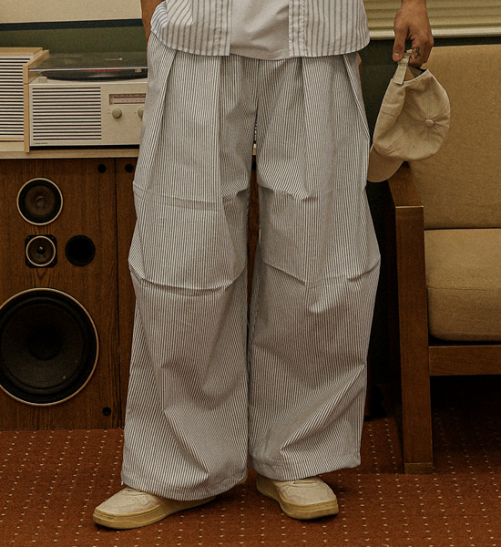 두카보 wide fit Stripe banding pants