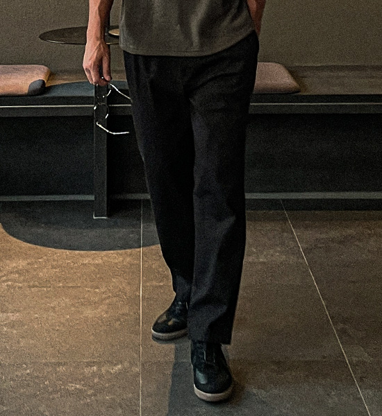 (L-4XL)<br>하파트 standard fit banding pants