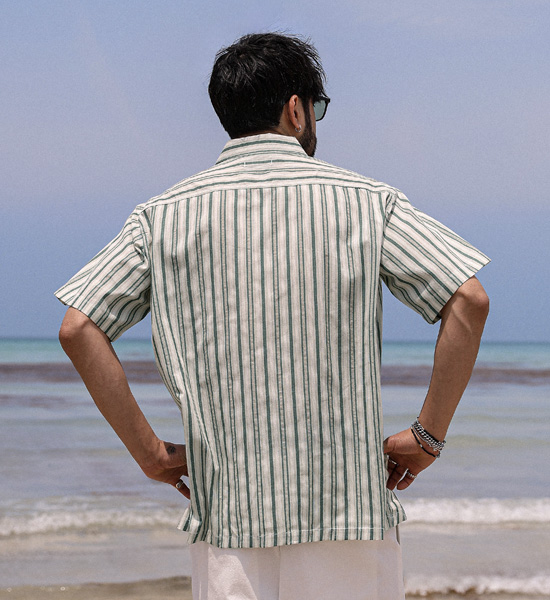 타이언 Stripe short-sleeved shirt