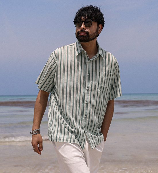 타이언 Stripe short-sleeved shirt