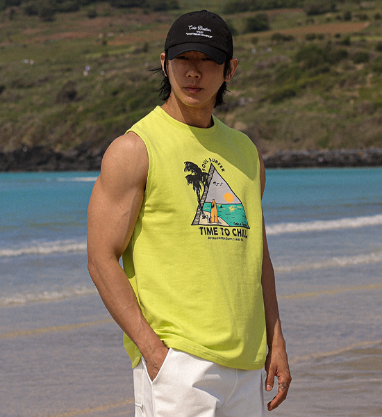 마리안나 Sleeveless shirts