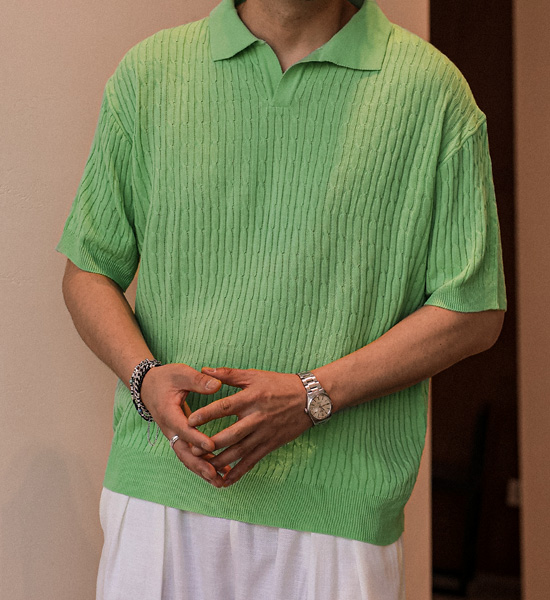 (L-5XL)<BR>마가니 Open Collar short-sleeved knitwear