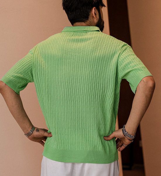 (L-5XL)<BR>마가니 Open Collar short-sleeved knitwear