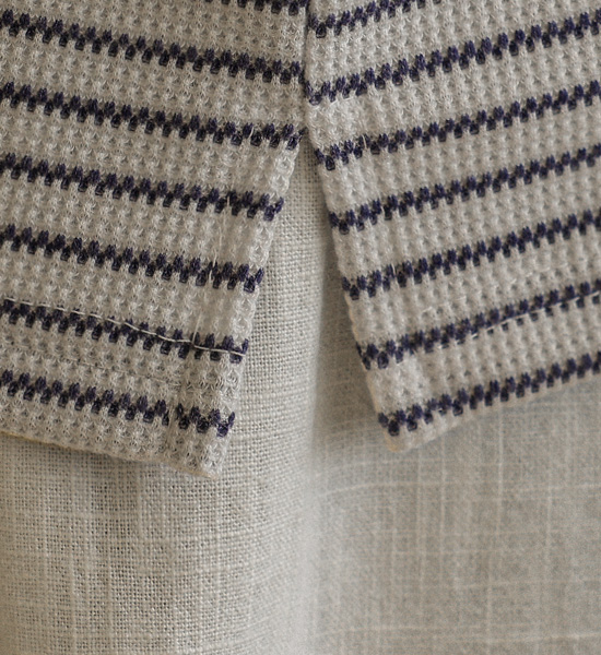 라반다 Stripe Henley neck short-sleeved T-shirt