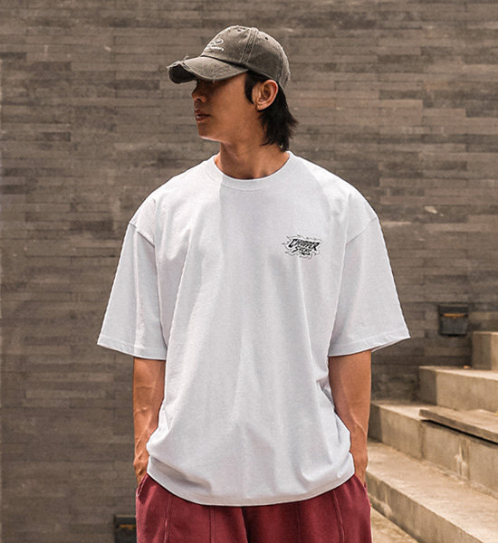 아타비요 Short T shirts