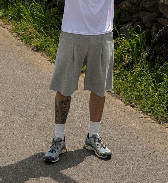 림피오 Bermuda Banding Shorts