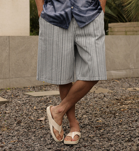 투로프 Bermuda Banding Shorts