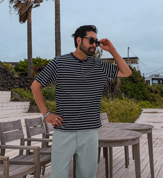 만토바 stripe Henley neck Short T shirts