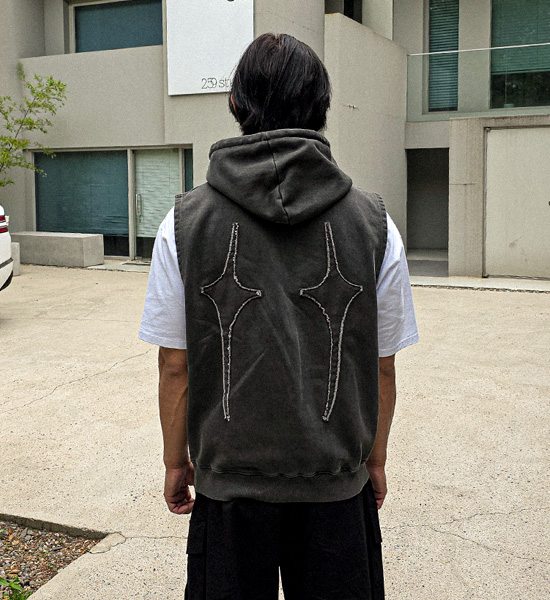스타키 pigment Hooded Vest