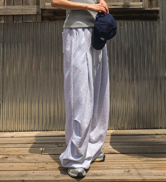 그로드노 wide fit banding pants