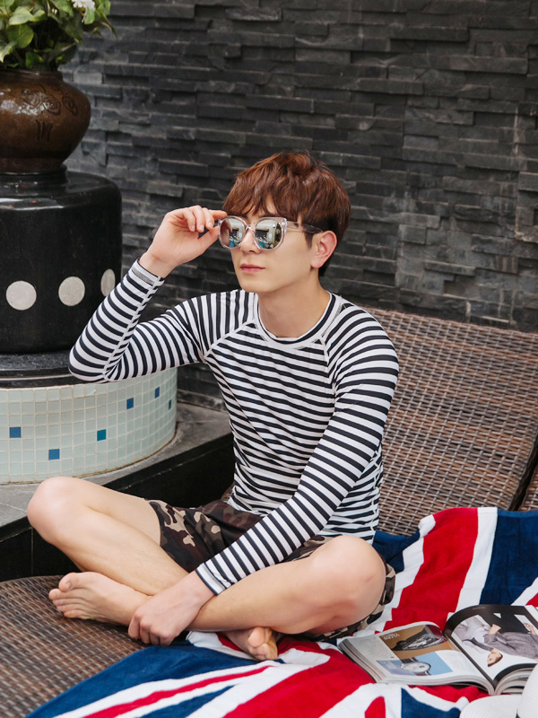 <br><font color="#fd0303">[365SALE]</font><br><font color="#2046a7">★교환/반품불가★</font><br>OKK_MH:시니컬 Stripe rashguard
