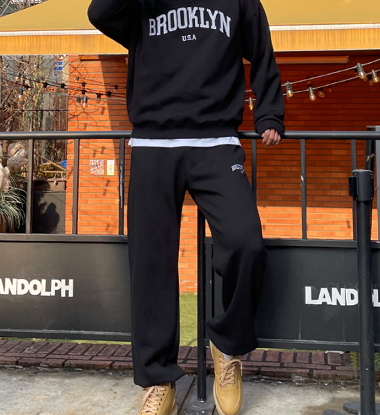 (L-6XL)<br>오피난 Brooklyn embroidered sweatshirt <br><font color="#098a09"><B>Select length (Basic,Long+6cm)</B></font>