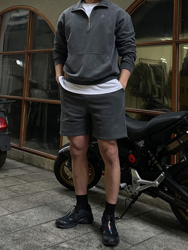 (L-5XL)<BR>우즈리스 pigment half zip-up+솔틴 pigment Shorts