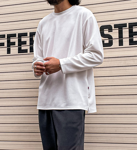 (L-5XL)<BR>코리오 a long-sleeved t-shirt<br><font color="#fb5ec9"><B>[1+1]</B></font>