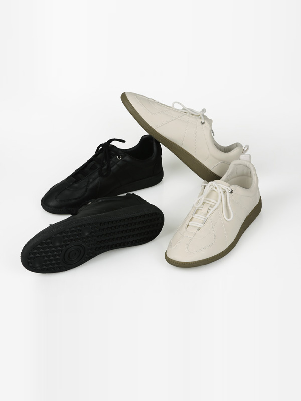 *오나코나 Sneakers
