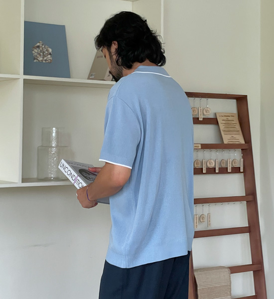 (L-5XL)<br>라타리 Open Collar short-sleeved knitwear<br><font color="#fb5ec9"><B>[1+1]</B></font>