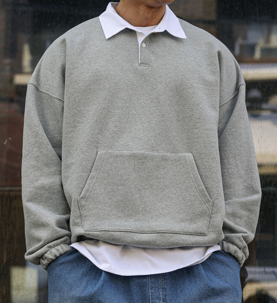 타키투파 collar sweatshirt
