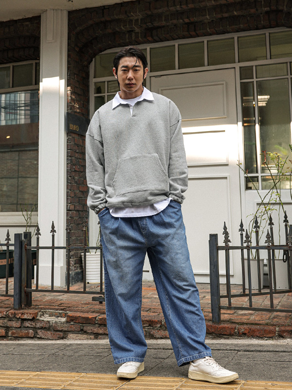 타키투파 collar sweatshirt