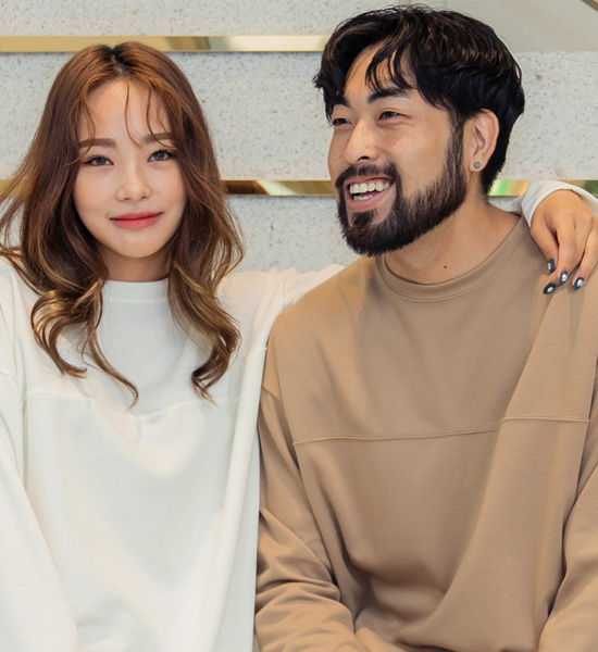 (L-5XL)<br>꺼내입어요 Incision a long-sleeved t-shirt<br><font color="#fb5ec9"><B>[1+1]</B></font>