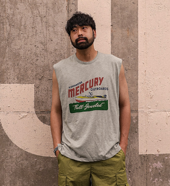 나르비크 Sleeveless shirts