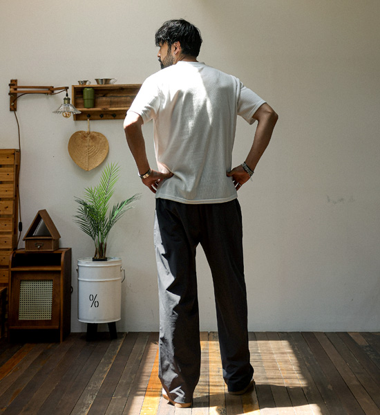 (L-4XL)<br>클린치 Henley neck Short T shirts