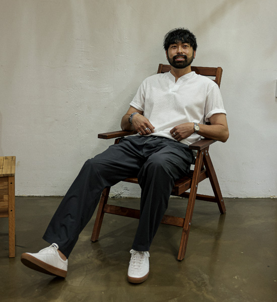 (L-4XL)<br>클린치 Henley neck Short T shirts