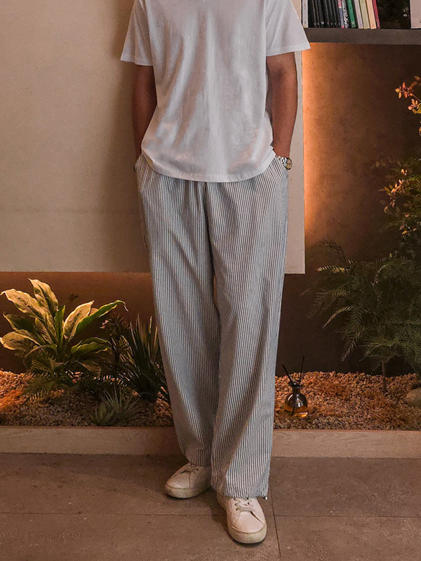 <br><font color="#660616">[365SALE]</font><br><font color="#660616">★교환/반품불가★</font><BR>루페츠 Semi-wide fit Stripe banding pants