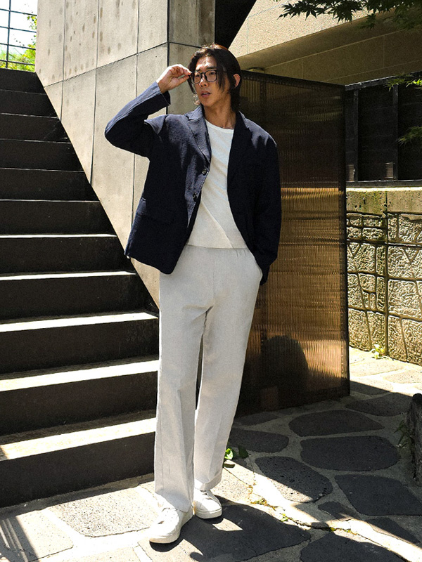 말라리타 a linen jacket
