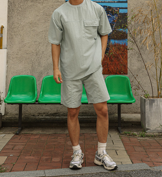 (L-4XL)<br>사우라슈 Short T shirts+바빈치노 Banding Shorts