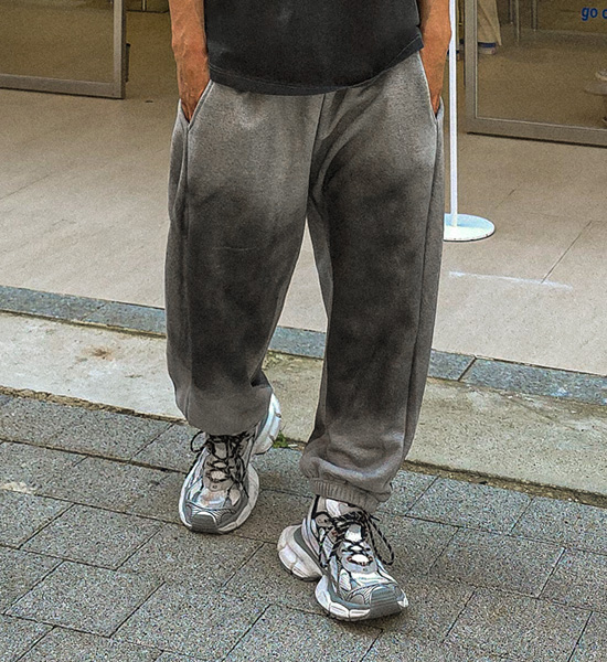 아쿠티아 jogger banding pants