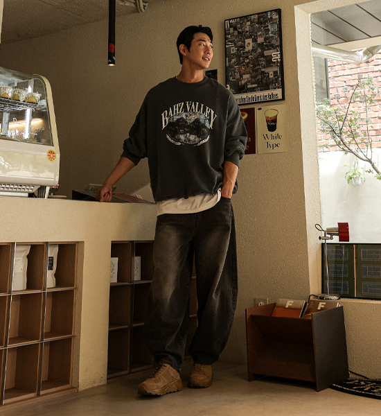 캐럴 pigment man-to-man T