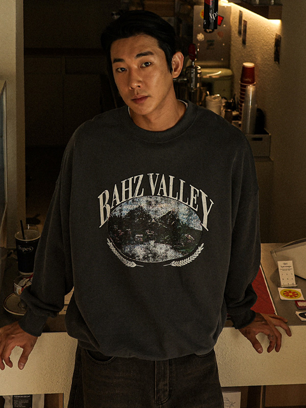 캐럴 pigment man-to-man T